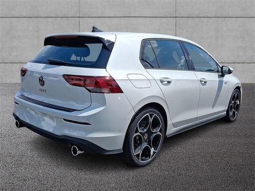 2025 Volkswagen Golf GTI 2.0T Autobahn