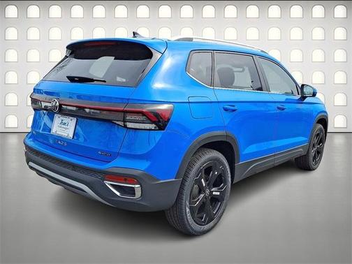 2025 Volkswagen Taos 1.5T SEL