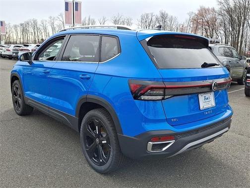 2025 Volkswagen Taos 1.5T SEL