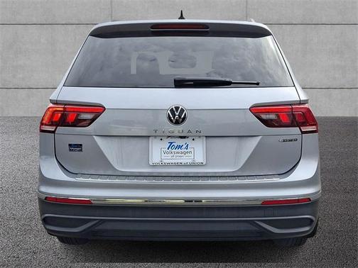 2022 Volkswagen Tiguan 2.0T S