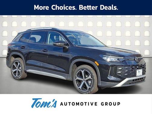 Deep Black Pearl 2026 Volkswagen Tiguan 2.0T SE SUV