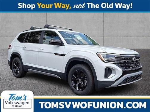 2025 Volkswagen Atlas 2.0T Peak Edition