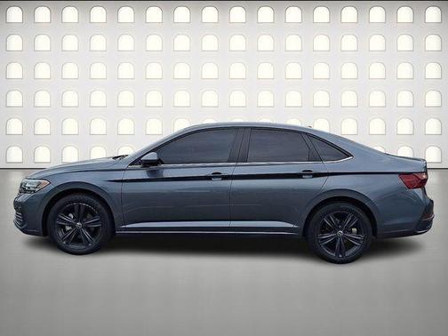 Platinum Gray Metallic 2024 Volkswagen Jetta 1.5T SE