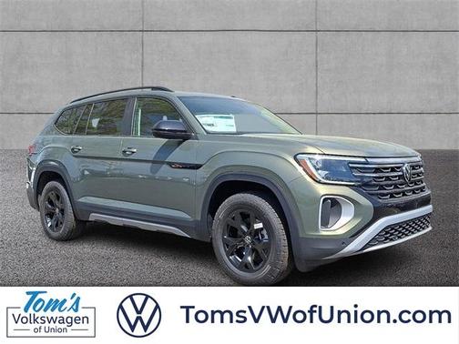 2025 Volkswagen Atlas 2.0T Peak Edition