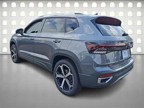 2025 Volkswagen Taos 1.5T SEL