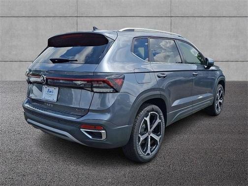 2025 Volkswagen Taos 1.5T SEL