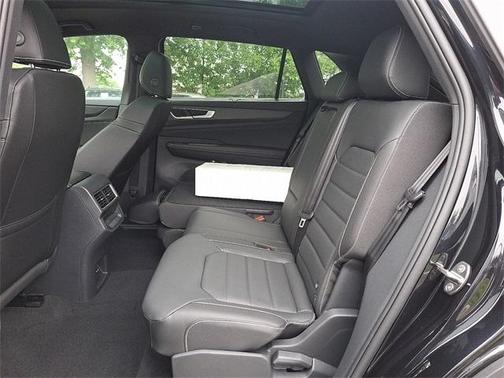 2025 Volkswagen Atlas Cross Sport 2.0T SEL