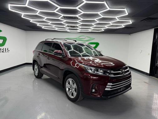 2019 Toyota Highlander Limited Platinum