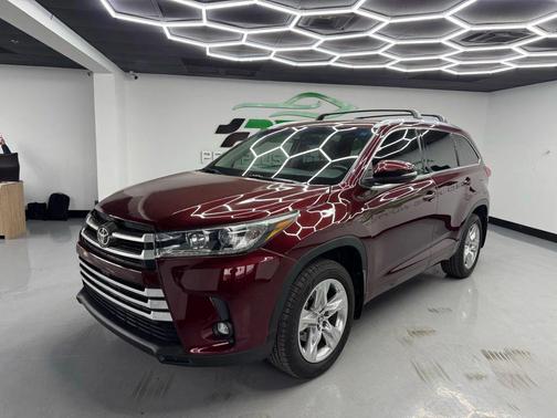 2019 Toyota Highlander Limited Platinum