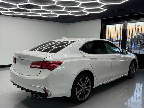 2019 Acura TLX Technology