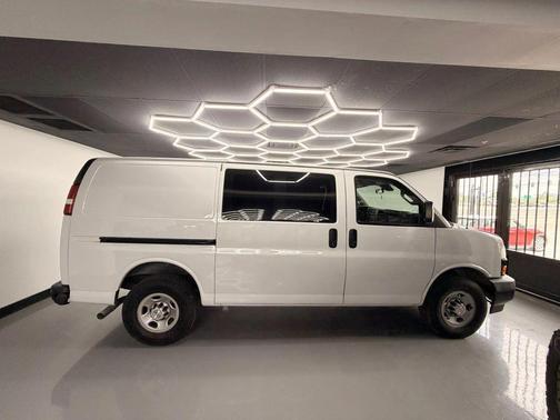 2019 Chevrolet Express 2500 Work Van