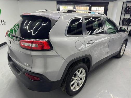 Billet Silver Metallic Clearcoat 2015 Jeep Cherokee Sport