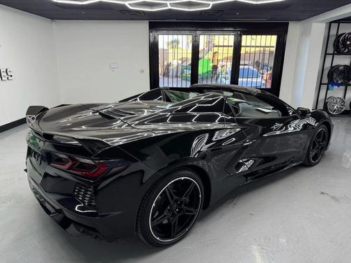 2023 Chevrolet Corvette Stingray w/3LT