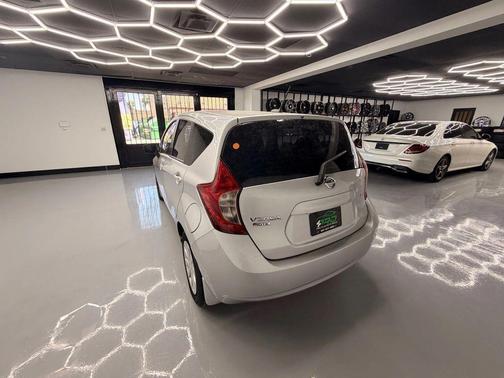 2016 Nissan Versa Note SV