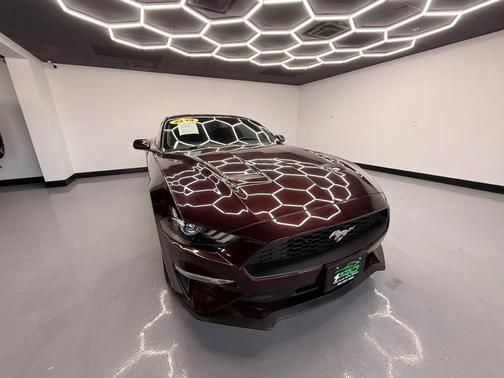 2018 Ford Mustang EcoBoost