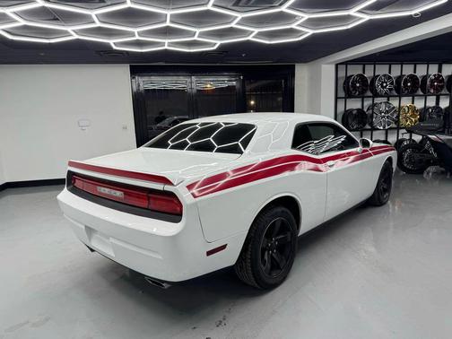 2013 Dodge Challenger SXT