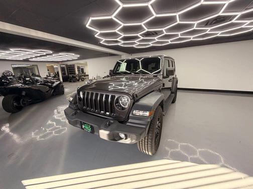 2022 Jeep Wrangler Unlimited Sport Altitude