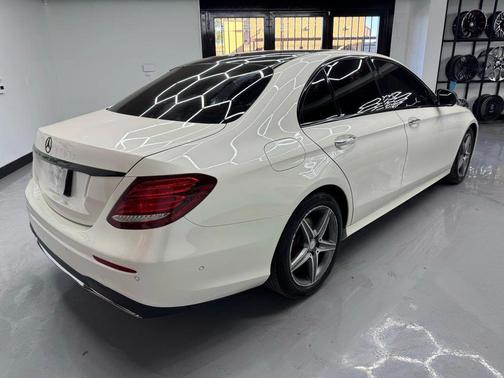 2017 Mercedes-Benz E-Class E 300 Sedan 4D