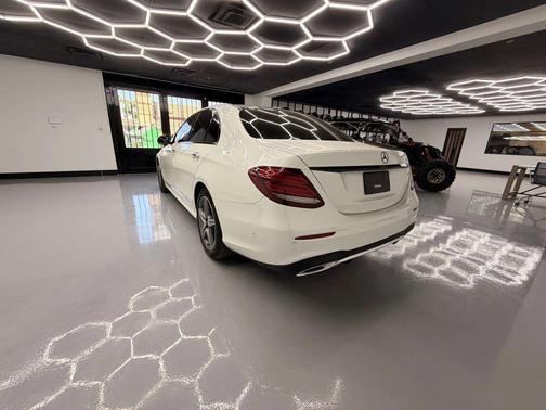 2017 Mercedes-Benz E-Class E 300 Sedan 4D