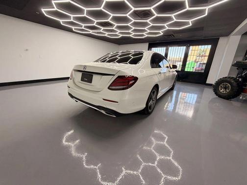 2017 Mercedes-Benz E-Class E 300 Sedan 4D
