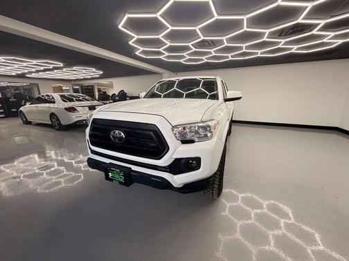 2020 Toyota Tacoma SR