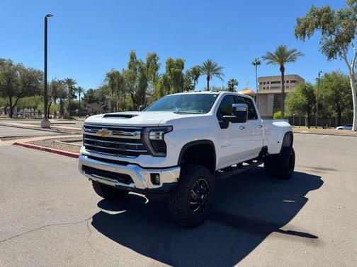 2024 Chevrolet Silverado 3500 LTZ