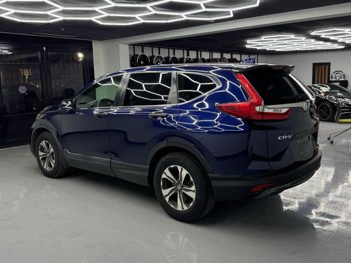 Crystal Black Pearl 2018 Honda CR-V LX