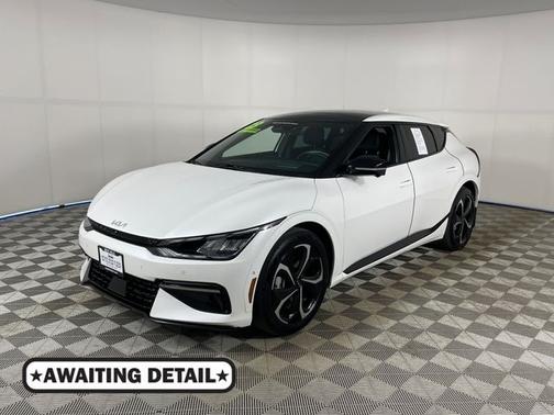 Snow White Pearl 2023 Kia EV6 GT-Line
