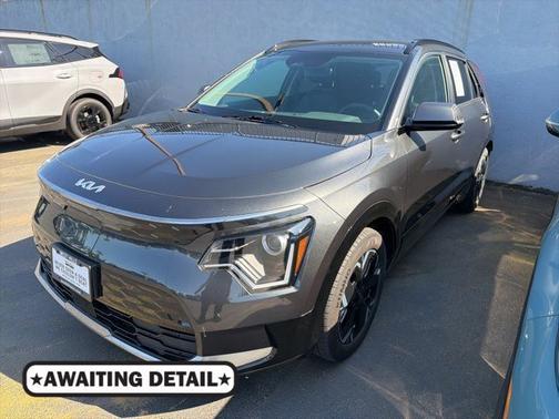 Graphite Gray 2024 Kia Niro EV Wind