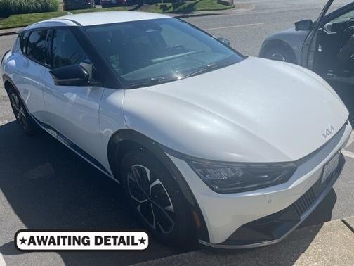 2022 Kia EV6 Wind