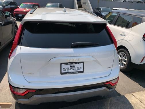 2023 Kia Niro EX Touring