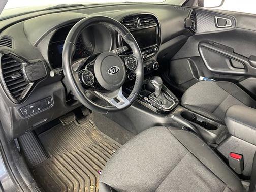 Gray 2021 Kia Soul EX