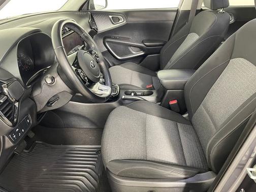 Gray 2021 Kia Soul EX