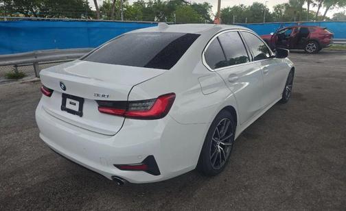 Alpine White 2019 BMW 330 330i Sedan 4D