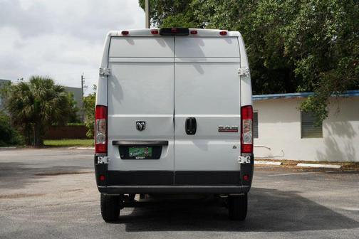 Bright White Clearcoat 2018 RAM ProMaster 2500 High Roof