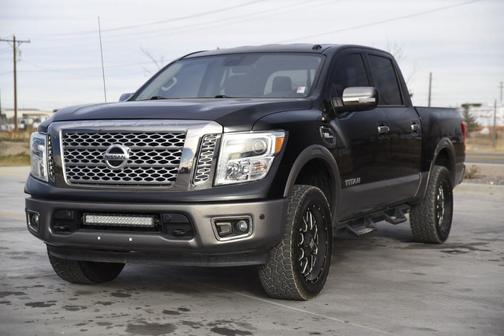 Photo 1 of 31 of 2017 Nissan Titan Platinum Reserve