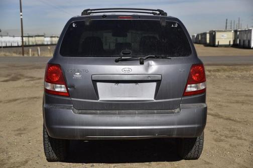 2004 Kia Sorento LX for sale in Fort Lupton, CO - image 3