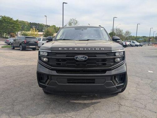 Black Metallic 2025 Ford Expedition Active