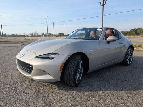 2023 Mazda MX-5 Miata RF Grand Touring