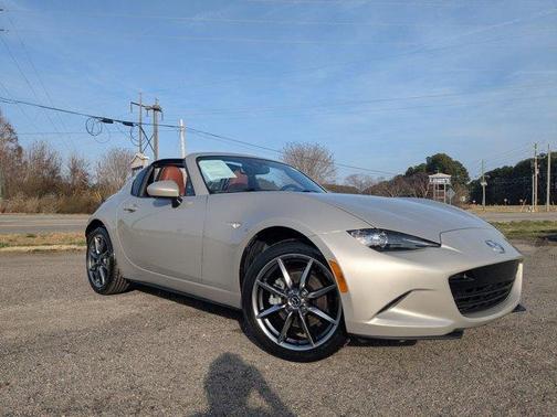 2023 Mazda MX-5 Miata RF Grand Touring