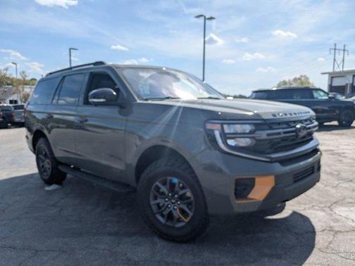 Green 2025 Ford Expedition Tremor