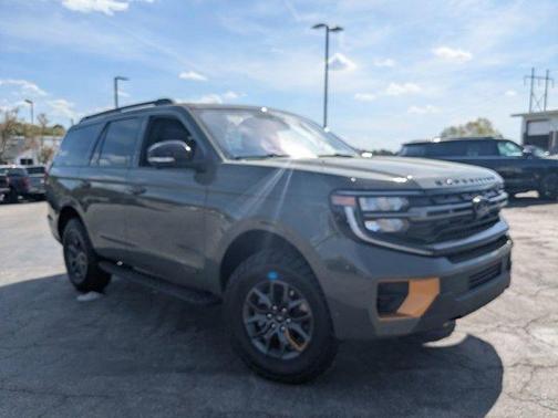 Green 2025 Ford Expedition Tremor