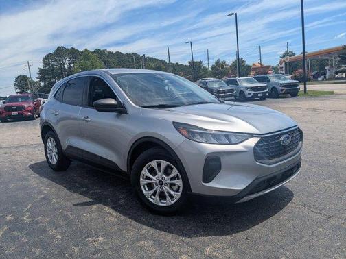 Silver Metallic 2023 Ford Escape Active
