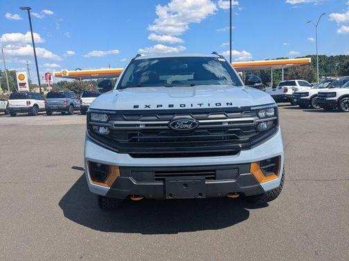 Gray Metallic 2026 Ford Expedition Tremor