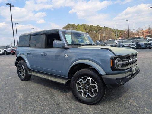 Azure Gray Metallic 2025 Ford Bronco Outer Banks