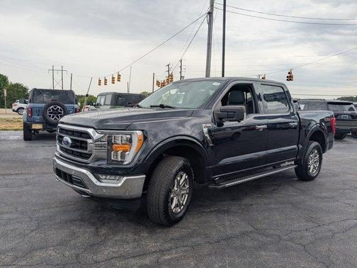 Blue Metallic 2021 Ford F-150 XLT