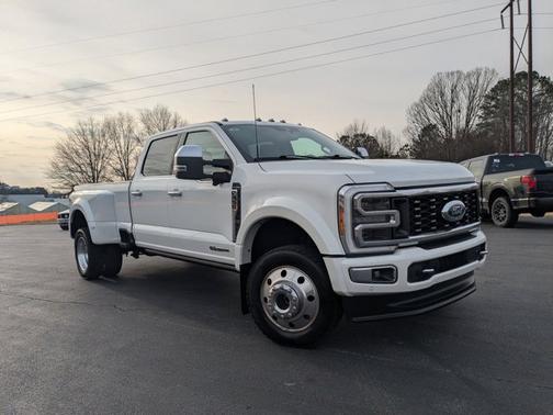 2024 Ford F-450 PLATINUM DRW