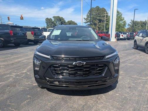 Mosaic Black Metallic 2024 Chevrolet Trax ACTIV
