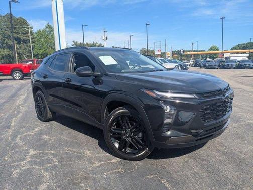 Mosaic Black Metallic 2024 Chevrolet Trax ACTIV