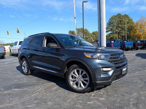 2023 Ford Explorer XLT